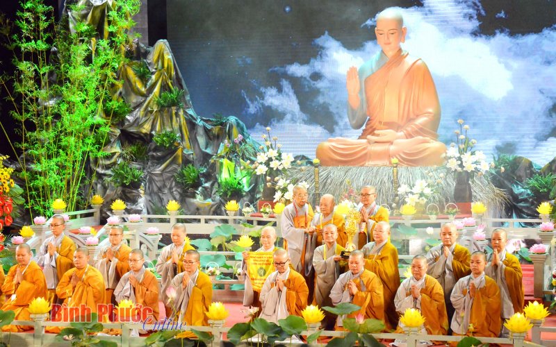 B&igrave;nh Phước: Đại lễ tưởng niệm Đức Th&aacute;nh tổ Ni Đại &Aacute;i Đạo v&agrave; chư t&ocirc;n