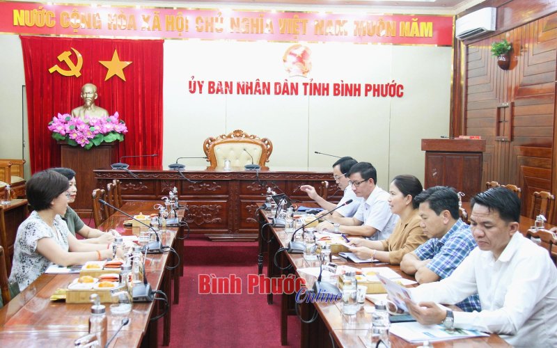 Bình Phước: Làm việc với Tổ chức CRS/Hoa Kỳ về lĩnh vực hỗ trợ người khuyết tật