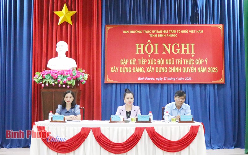 Bình Phước: Nhiều ý kiến tâm huyết xây dựng Đảng, xây dựng chính quyền của đội ngũ trí thức