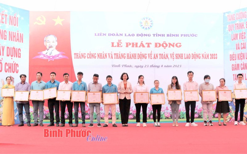 Bình Phước: Phát động Tháng công nhân; Tháng hành động về an toàn, vệ sinh lao động năm 2023