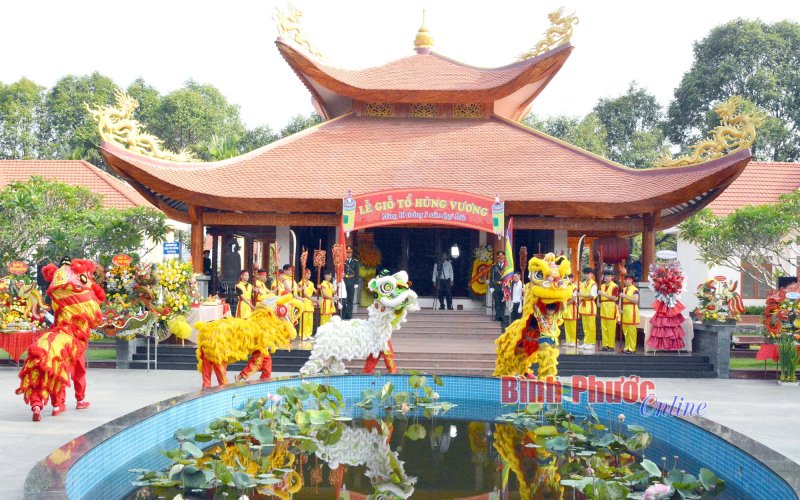 B&igrave;nh Phước: Trang trọng lễ d&acirc;ng hương tưởng niệm c&aacute;c Vua H&ugrave;ng