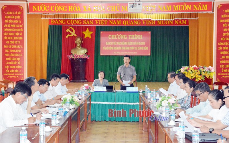 Giám sát việc thực hiện Nghị quyết số 03 và 04 của HĐND tỉnh tại Phú Riềng