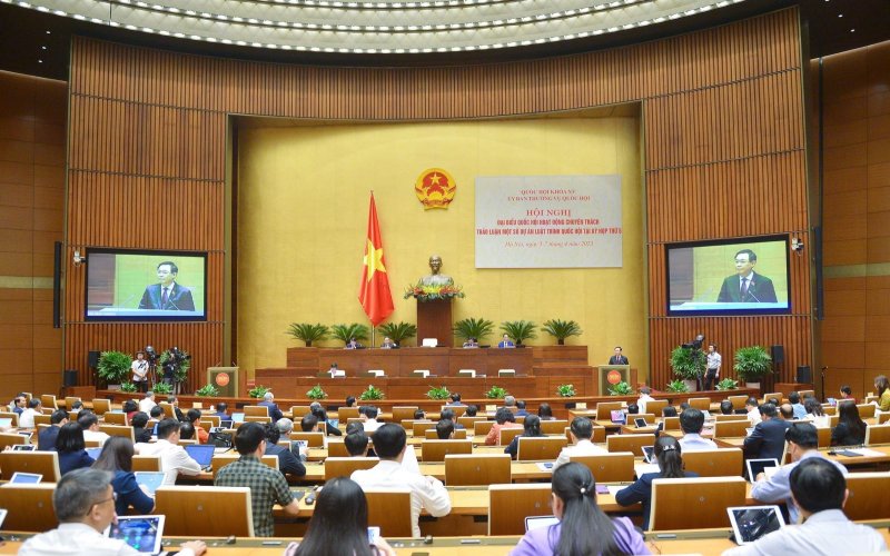 Khai mạc hội nghị đại biểu Quốc hội hoạt động chuyên trách