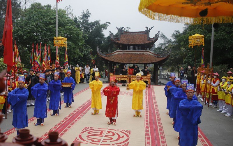 Lễ giỗ Đức Quốc Tổ Lạc Long Qu&acirc;n v&agrave; d&acirc;ng hương tưởng niệm Tổ Mẫu &Acirc;u Cơ