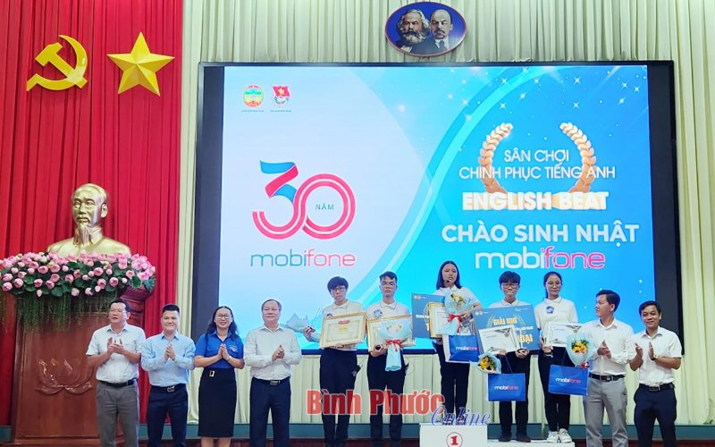 Lê Nguyễn Bảo Anh đoạt giải nhất chung kết “Sân chơi chinh phục tiếng Anh - English Beat”