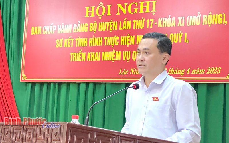 Lộc Ninh: Hội nghị Ban Chấp hành Đảng bộ huyện lần thứ 17