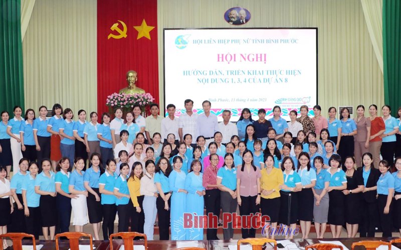 Tập huấn bình đẳng giới và giải quyết những vấn đề cấp thiết đối với phụ nữ, trẻ em