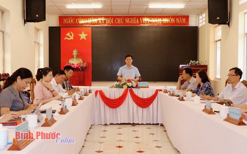 Thông qua báo cáo giám sát việc thực hiện các nghị quyết HĐND tỉnh