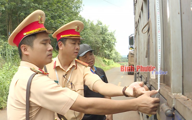 Xây dựng văn hóa giao thông an toàn