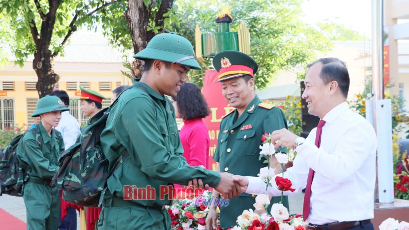 Đồng Phú tổng kết công tác tuyển chọn, gọi công dân nhập ngũ