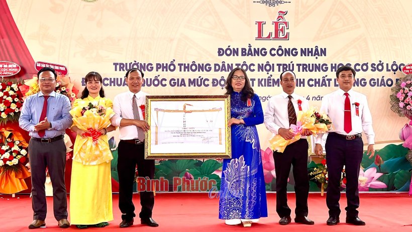 Trường PTDTNT THCS Lộc Ninh đạt chuẩn quốc gia