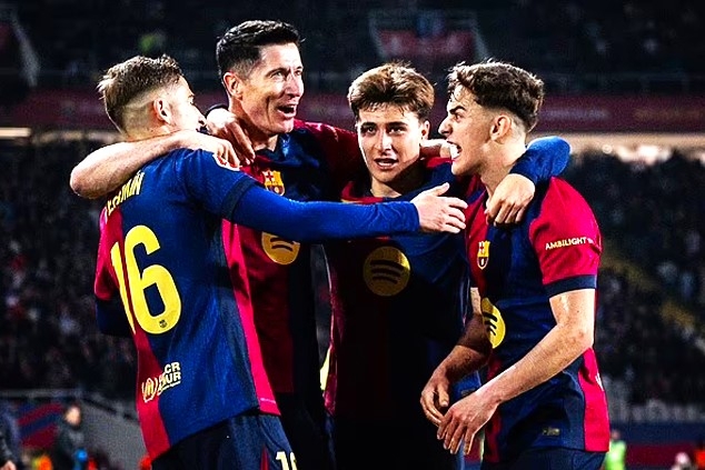 Barca áp sát chức vô địch La Liga