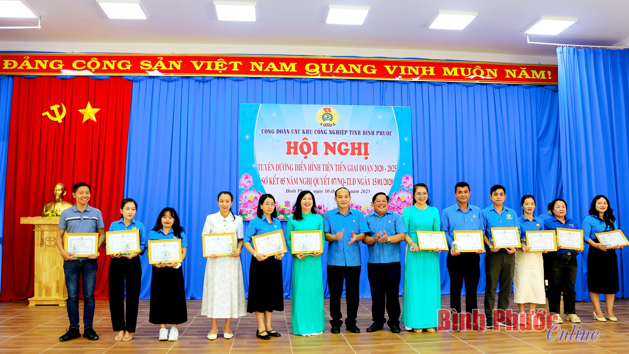 Công đoàn các khu công nghiệp tuyên dương 14 tập thể, 40 cá nhân 