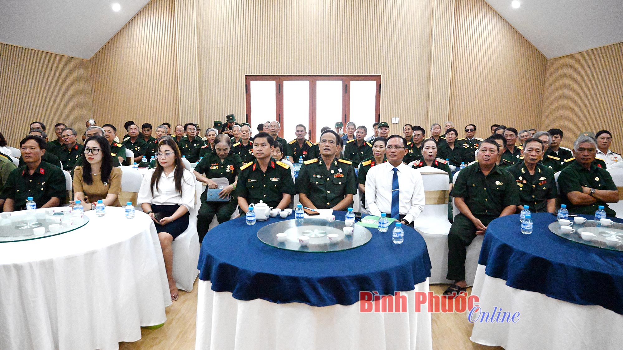 Bù Đăng: Gặp mặt cựu chiến binh tiêu biểu