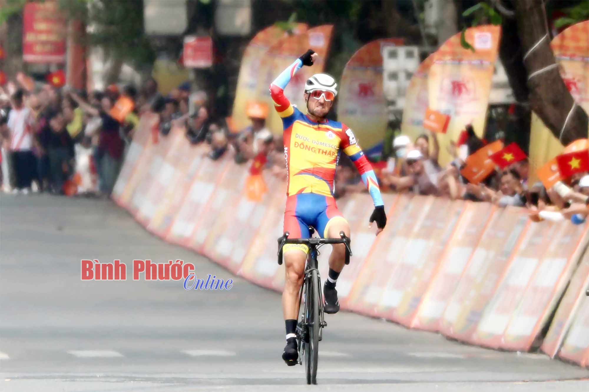 Cúp HTV - TDA lần thứ 37: Loic Desriac thống trị chặng 1