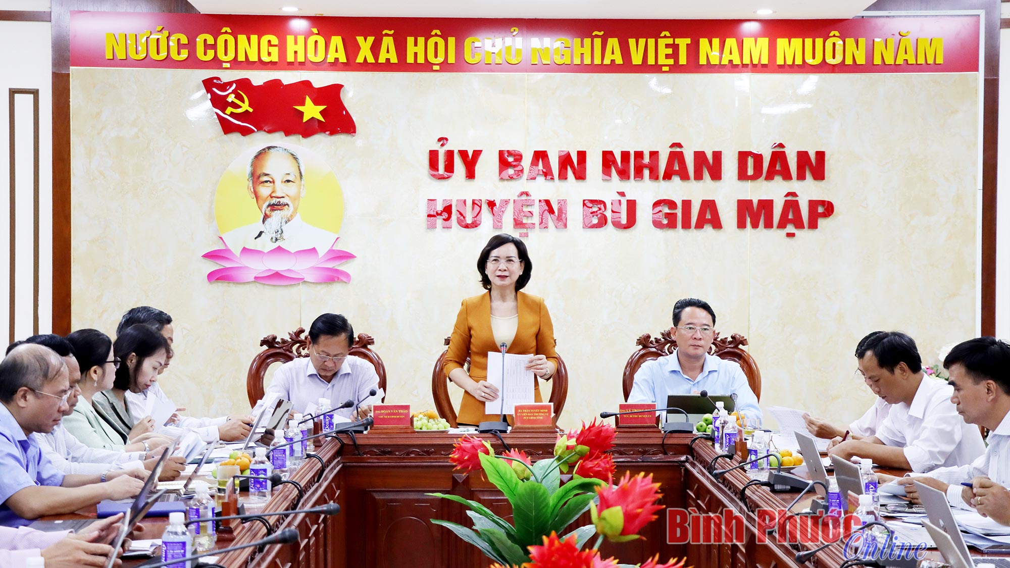 Đôn đốc đẩy nhanh tiến độ thi công, giải ngân vốn đầu tư các công trình, dự án