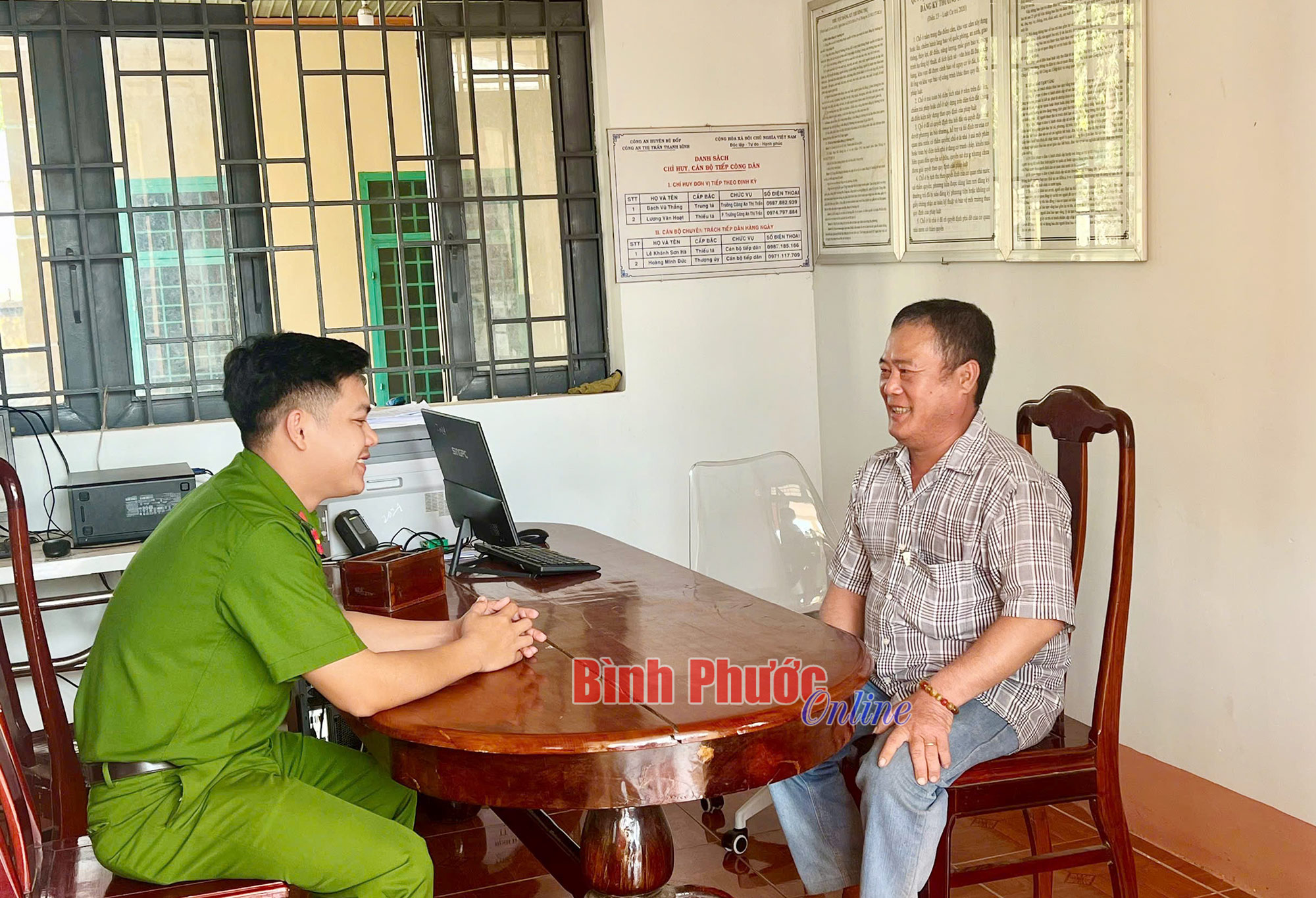 Gần dân, sát cơ sở