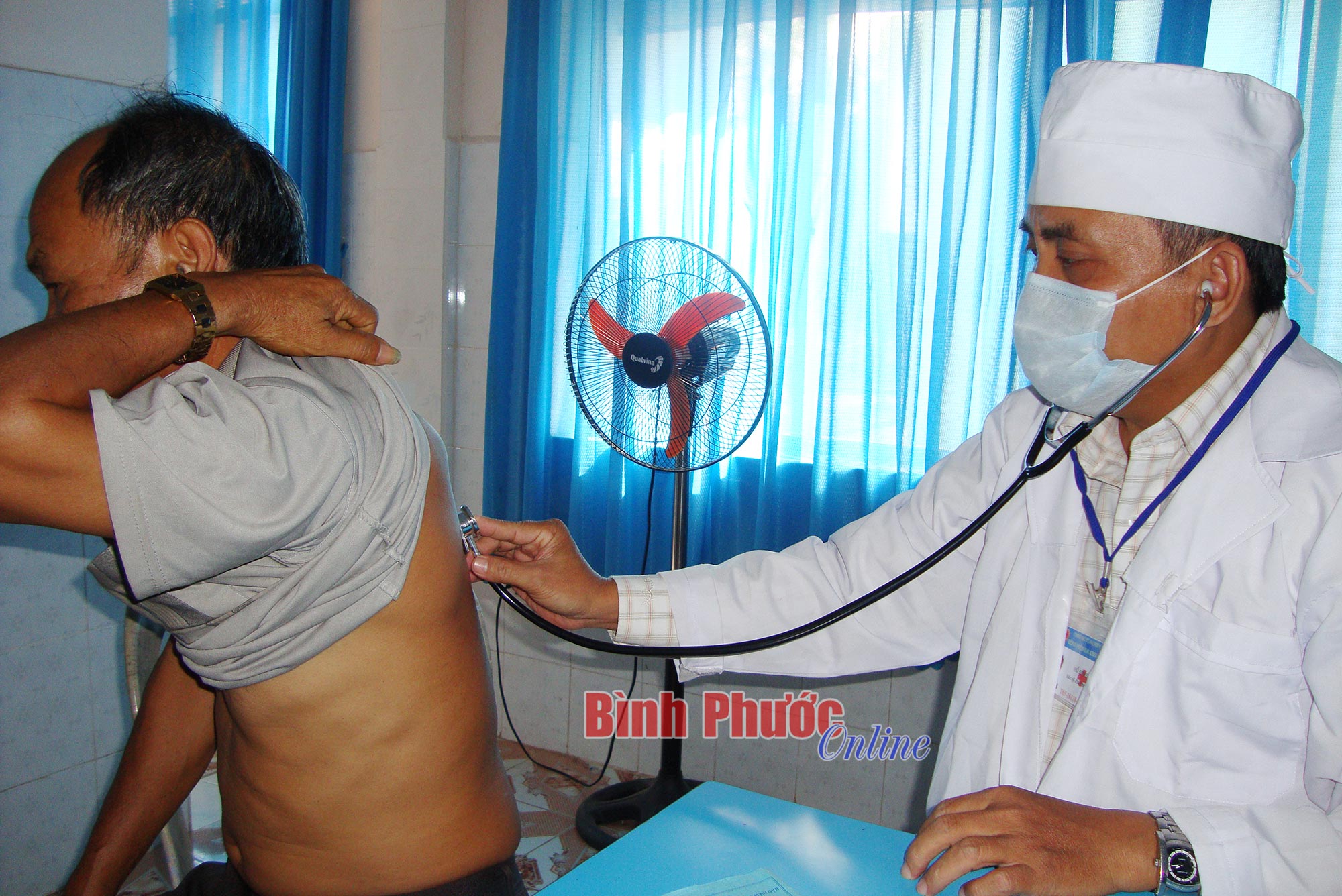 Giai đoạn 2025-2030, 100% người cao tuổi có thẻ bảo hiểm y tế