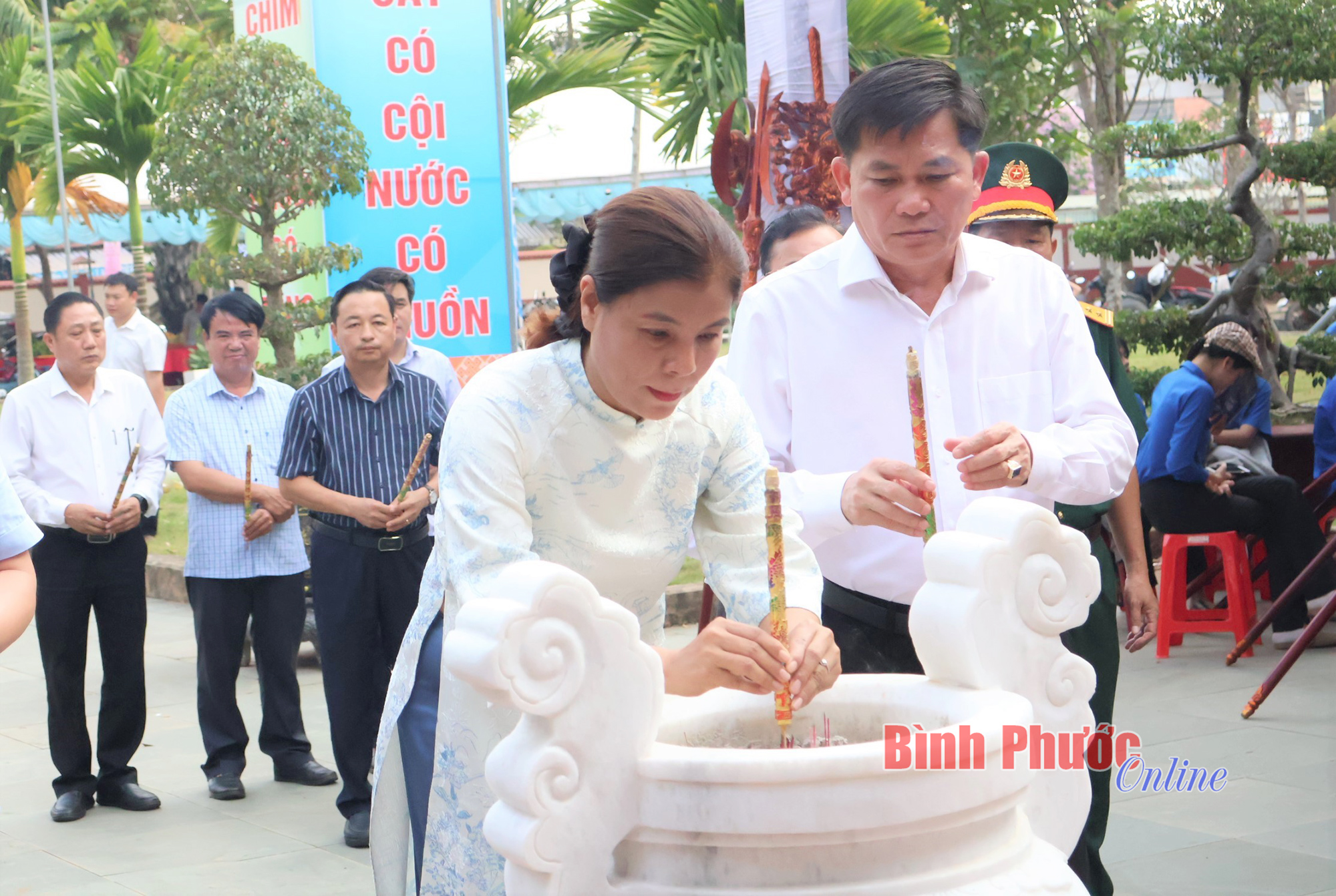 Huyện Phú Riềng tổ chức lễ mở cửa đền thờ Hùng Vương