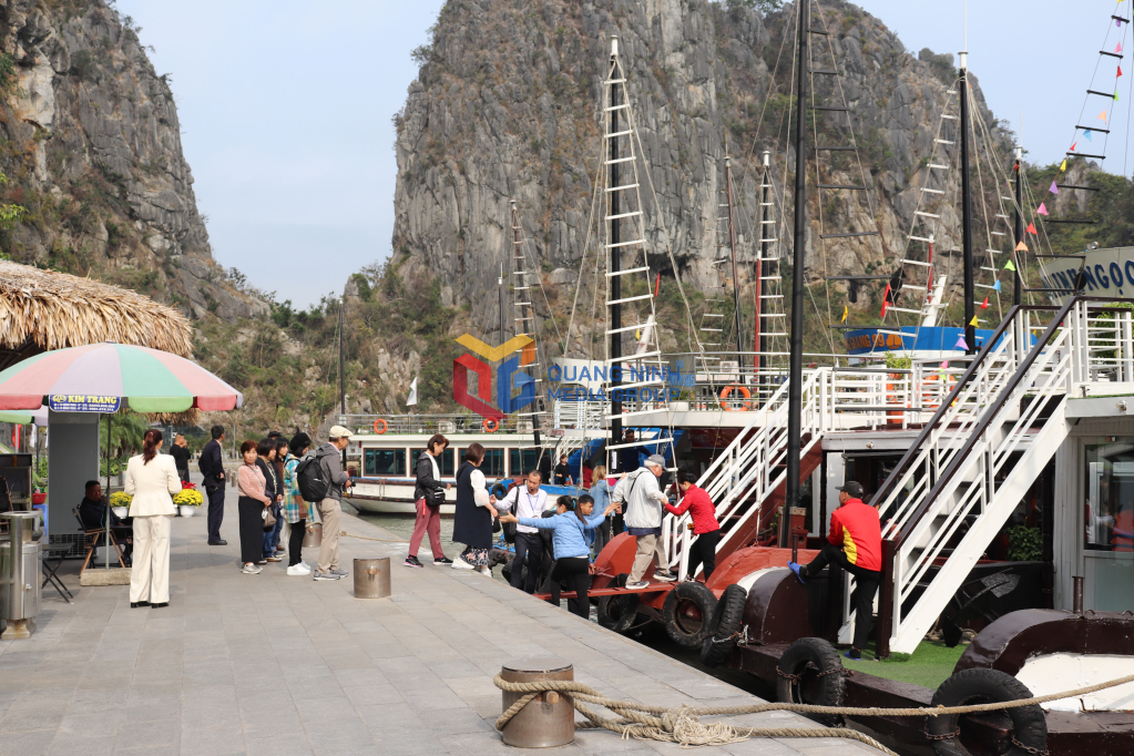 Nâng cao trải nghiệm cho du khách trên Vịnh Hạ Long