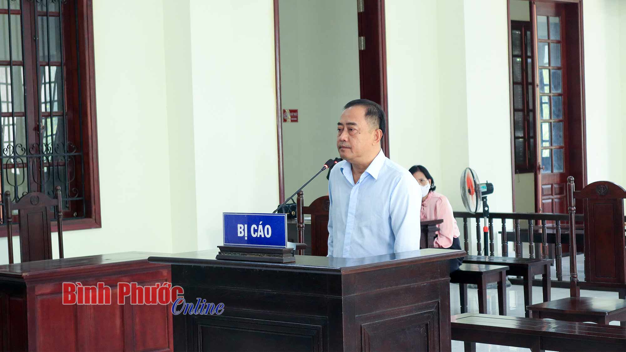 “Nổ” quen biết nhiều lãnh đạo để lừa đảo