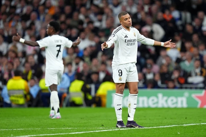 Real Madrid và Bayern Munich bị loại khỏi Champions League
