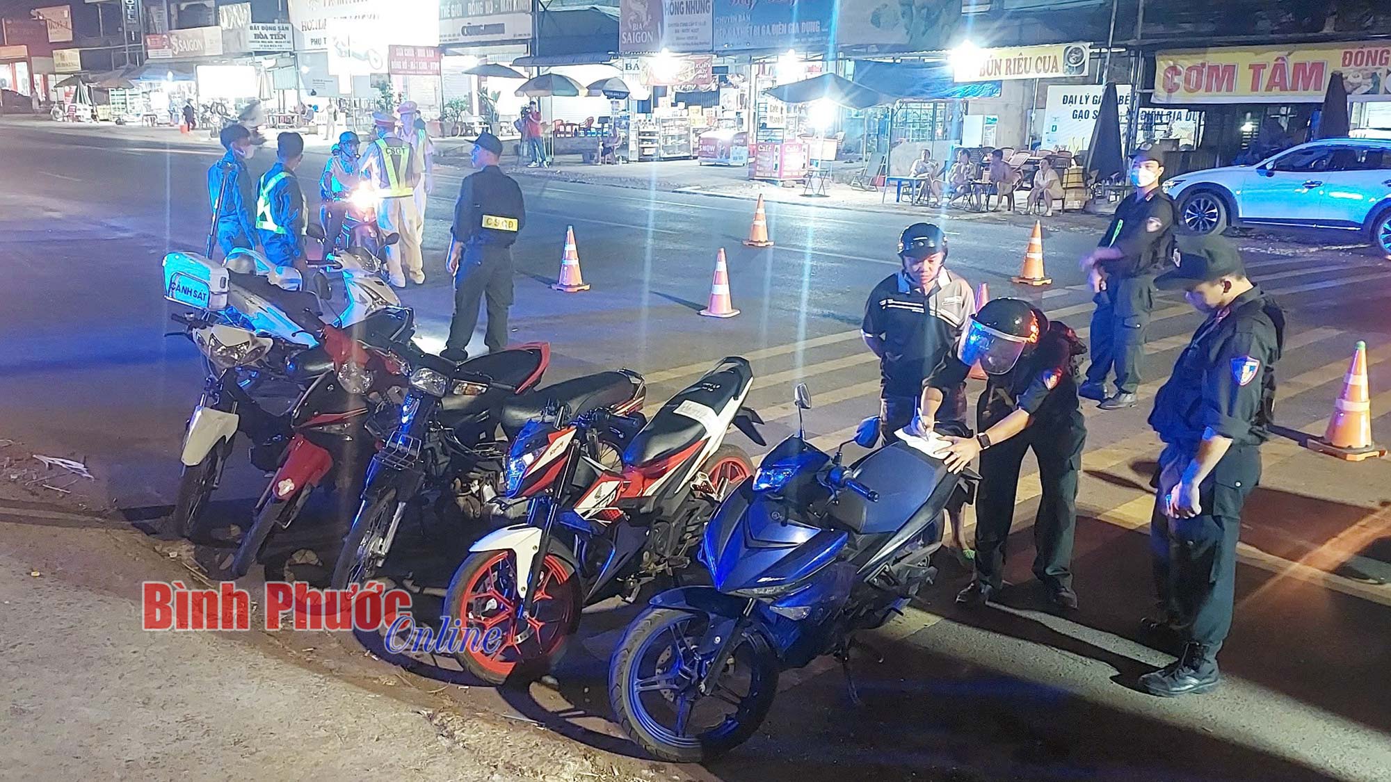 Tăng cường đảm bảo trật tự an toàn giao thông dịp lễ 30-4, 1-5 và cao điểm du lịch hè 2025