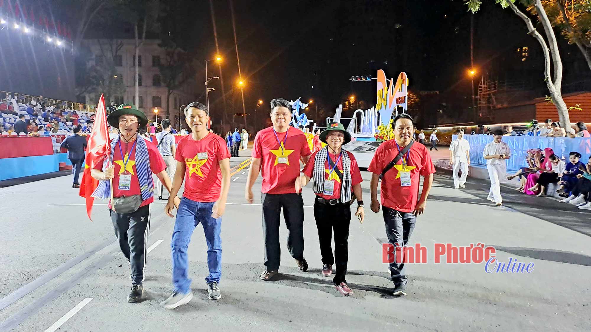 Thiêng liêng hai tiếng “hòa bình”