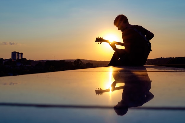 Tiếng guitar miền ký ức