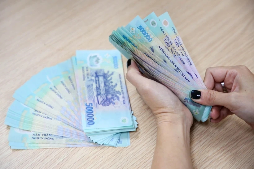 Từ 15-4, lương của ban điều hành DNNN tính trong quỹ lương của người lao động