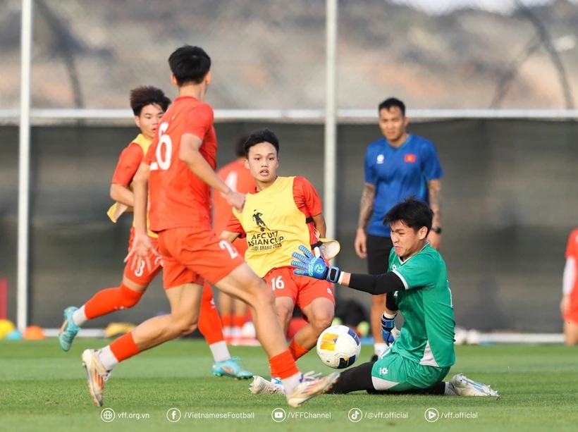 U17 châu Á 2025: Việt Nam-UAE đá 'chung kết' tranh vé dự World Cup