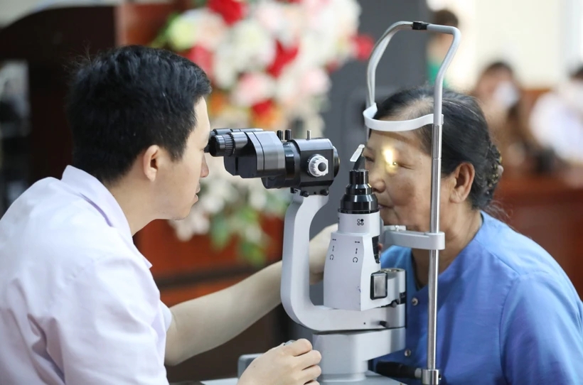 Việt Nam trong số 21 quốc gia đã thành công thanh toán bệnh mắt hột