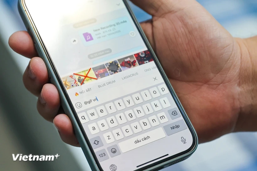 Zalo nói gì về hình ảnh không phù hợp xuất hiện trong ứng dụng nhắn tin?