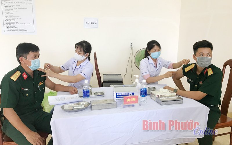 Bệnh viện Quân dân y 16 triển khai tiêm vắc-xin phòng Covid-19 đợt 2