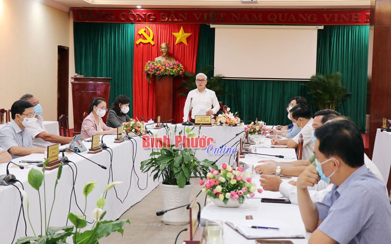 Bí thư Tỉnh ủy biểu dương lực lượng phòng, chống dịch và công tác chuẩn bị cuộc bầu cử