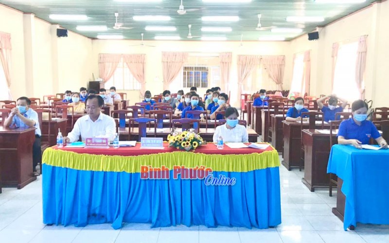 Bù Đăng: Tập huấn kỹ năng xây dựng chương trình hành động cho người ứng cử trẻ