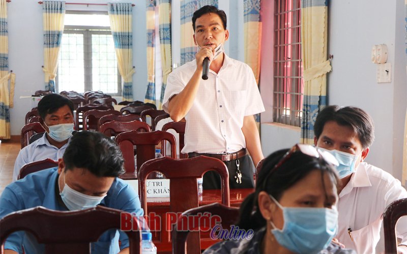 Cử tri Lộc Ninh đề xuất xử lý thật nặng những người không tuân thủ chống dịch