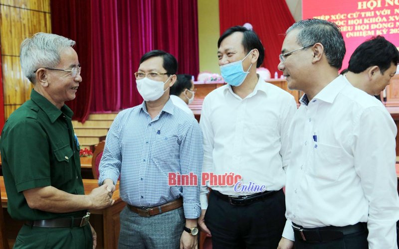 Cử tri Phước Long mong muốn người ứng cử nói đi đôi với làm