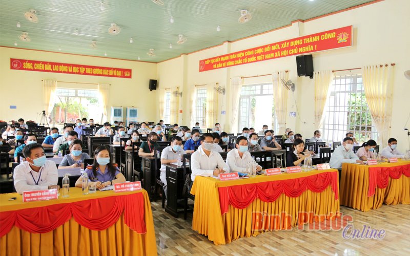 Cử tri Bù Đăng đánh giá cao chương trình hành động của người ứng cử