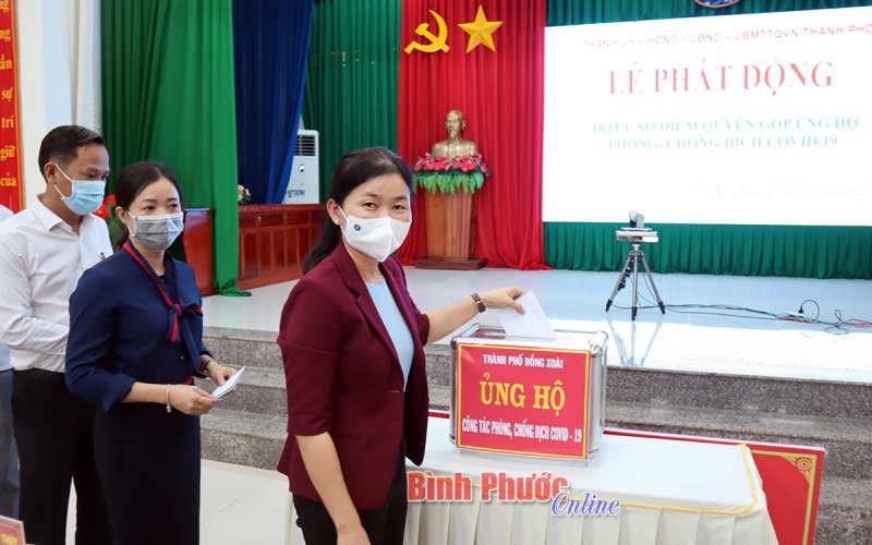 Đồng Xoài: Hơn 300 triệu đồng ủng hộ công tác phòng, chống dịch Covid-19