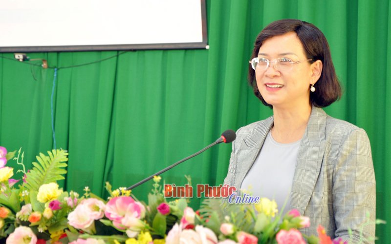 Người ứng cử đại biểu HĐND tỉnh, huyện tiếp xúc cử tri xã Minh Hưng