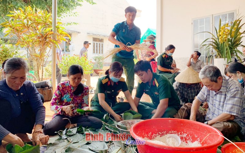 Phụ nữ lực lượng vũ trang tỉnh rèn đức, luyện tài