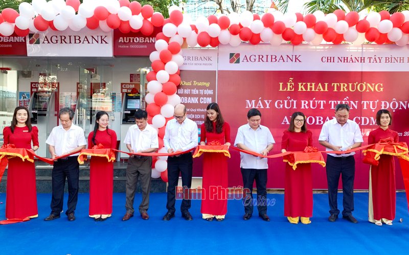 Agribank Tây Bình Phước vận hành hệ thống Ngân hàng tự động
