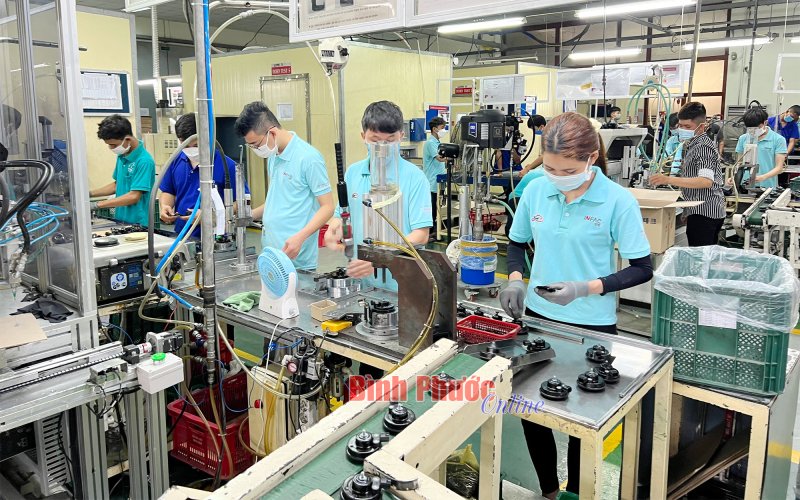 Bài toán “thừa thầy, thiếu thợ” và “chìa khóa” phân luồng - Bài cuối