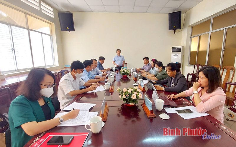 Bình Phước: Còn xảy ra tình trạng "bác sĩ bán thuốc, dược sĩ khám bệnh"