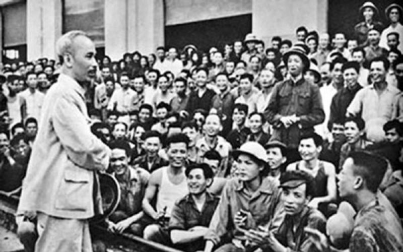 Chủ tịch Hồ Chí Minh: Nhân dân và Tổ quốc