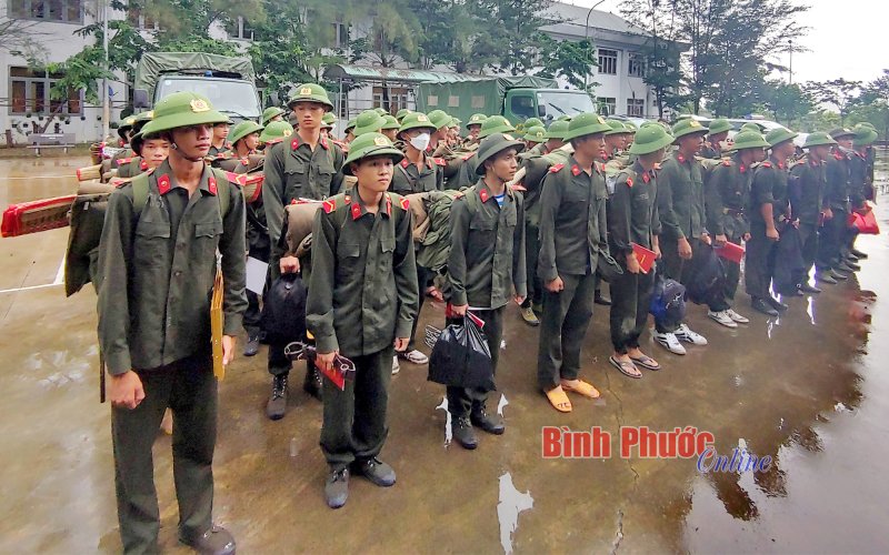 Công an tỉnh Bình Phước tiếp nhận 250 chiến sĩ nghĩa vụ