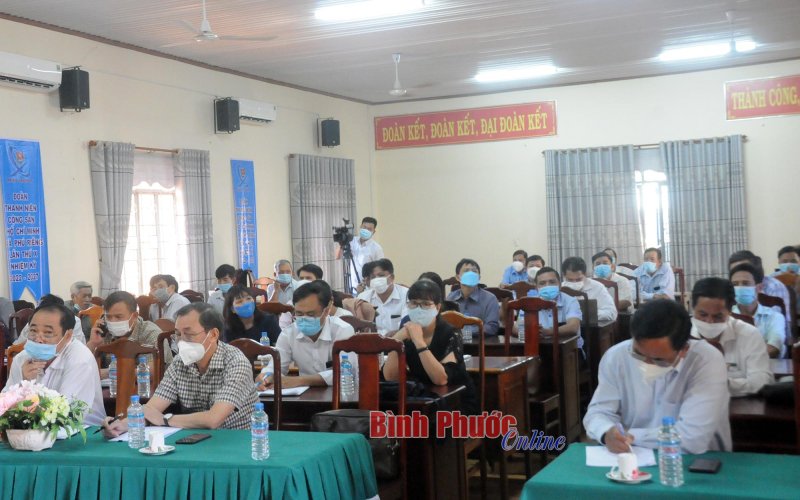 Cử tri 2 xã Phú Riềng, Phú Trung quan tâm nhiều đến lĩnh vực đất đai