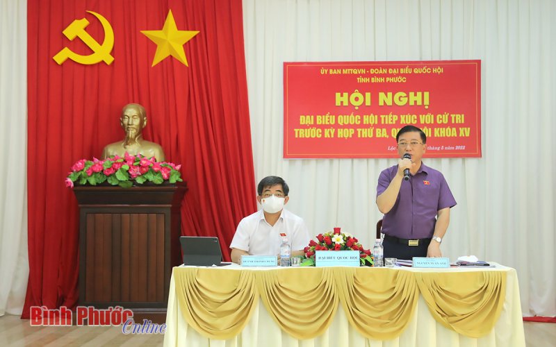 Cử tri Lộc Ninh đề nghị tăng hình phạt đối với tội tham ô, tham nhũng 