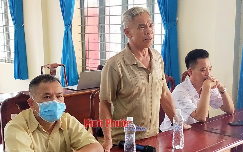 Cử tri xã Tân Hưng kiến nghị có giải pháp hỗ trợ nông dân tiêu thụ nông sản